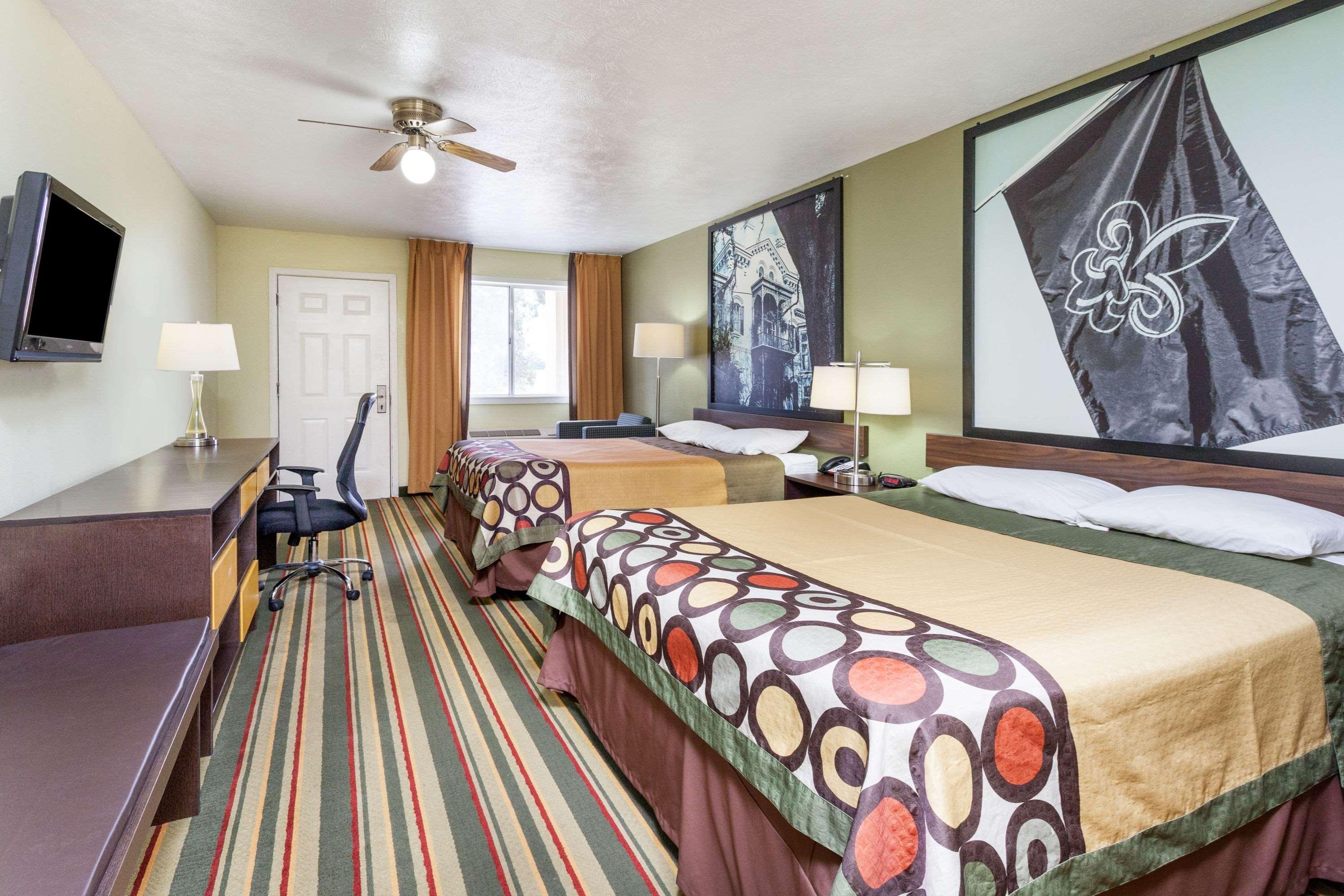 Super 8 By Wyndham Brookhaven Hotel Exterior photo